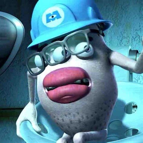 monster inc labios grandes|Joven termina pareciendo a un personaje de Monsters Inc tras。